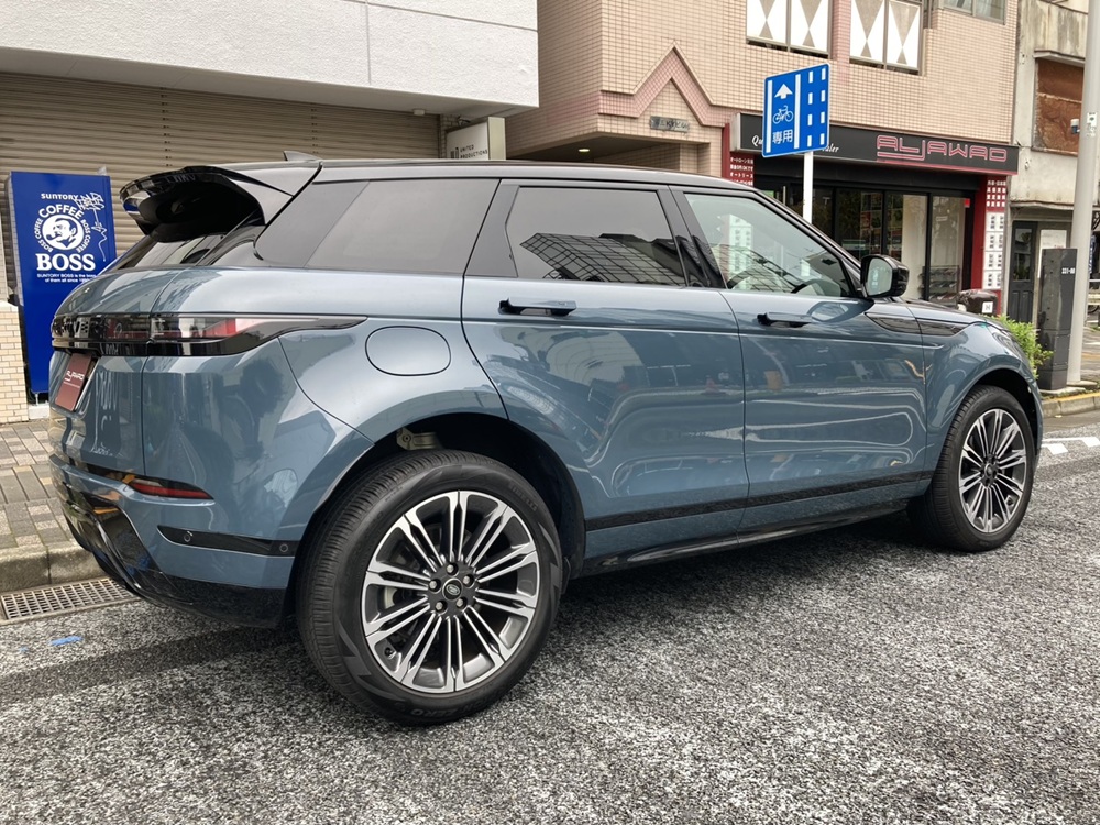 2025-1017 Land Rover Range Rover Evoque R-Dynamic HSE P250 2023-06