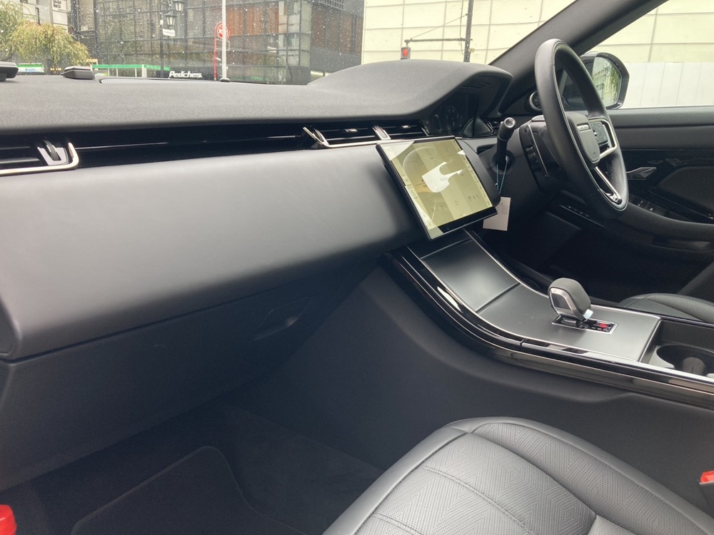 2025-1017 Land Rover Range Rover Evoque R-Dynamic HSE P250 2023-07