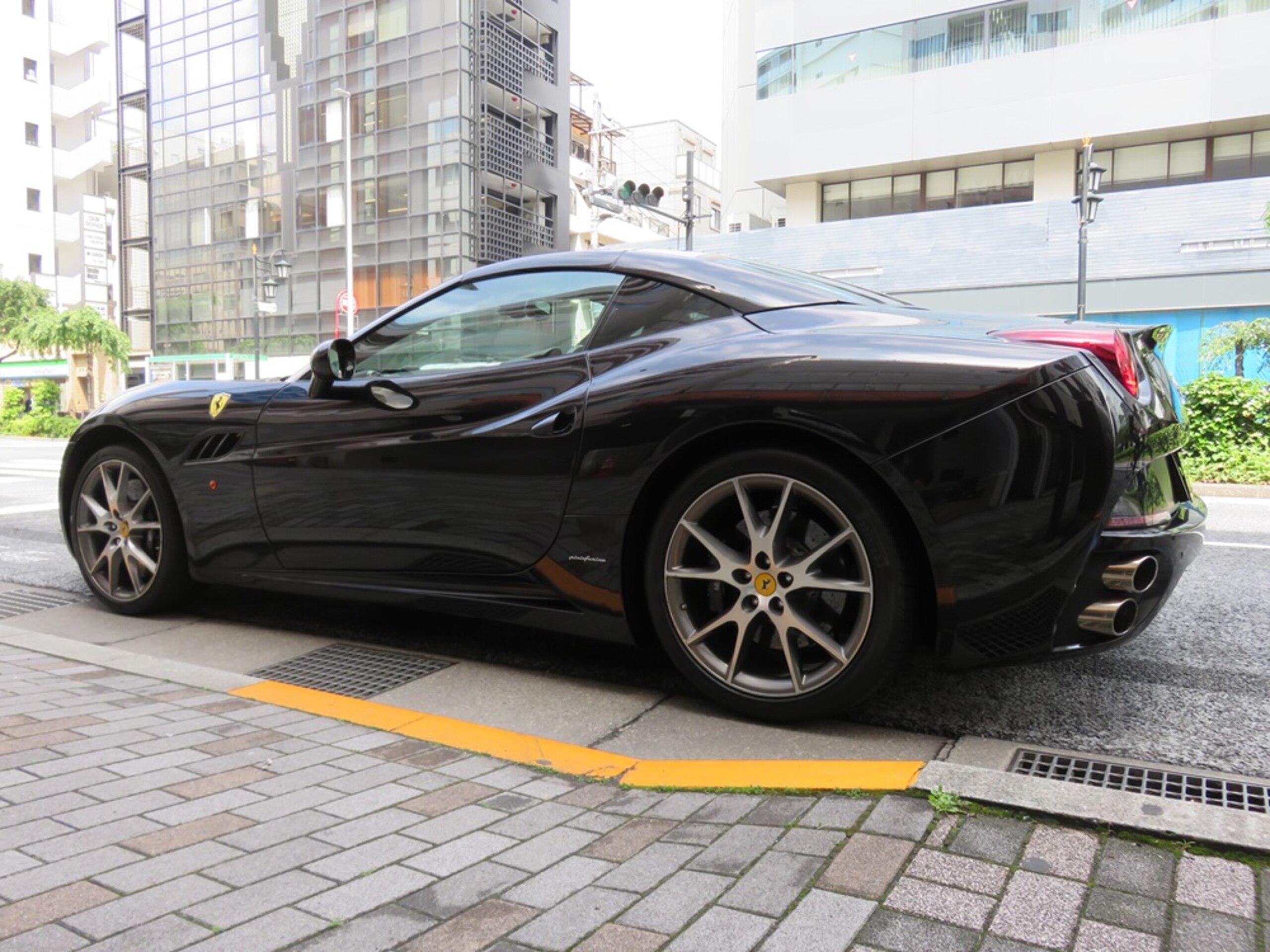 Ferrari California-3