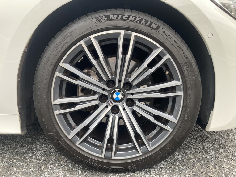 2025-1108 BMW 320i M-sport 2019-16